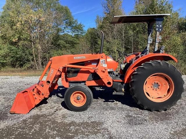 Image of Kubota M6040 equipment image 2