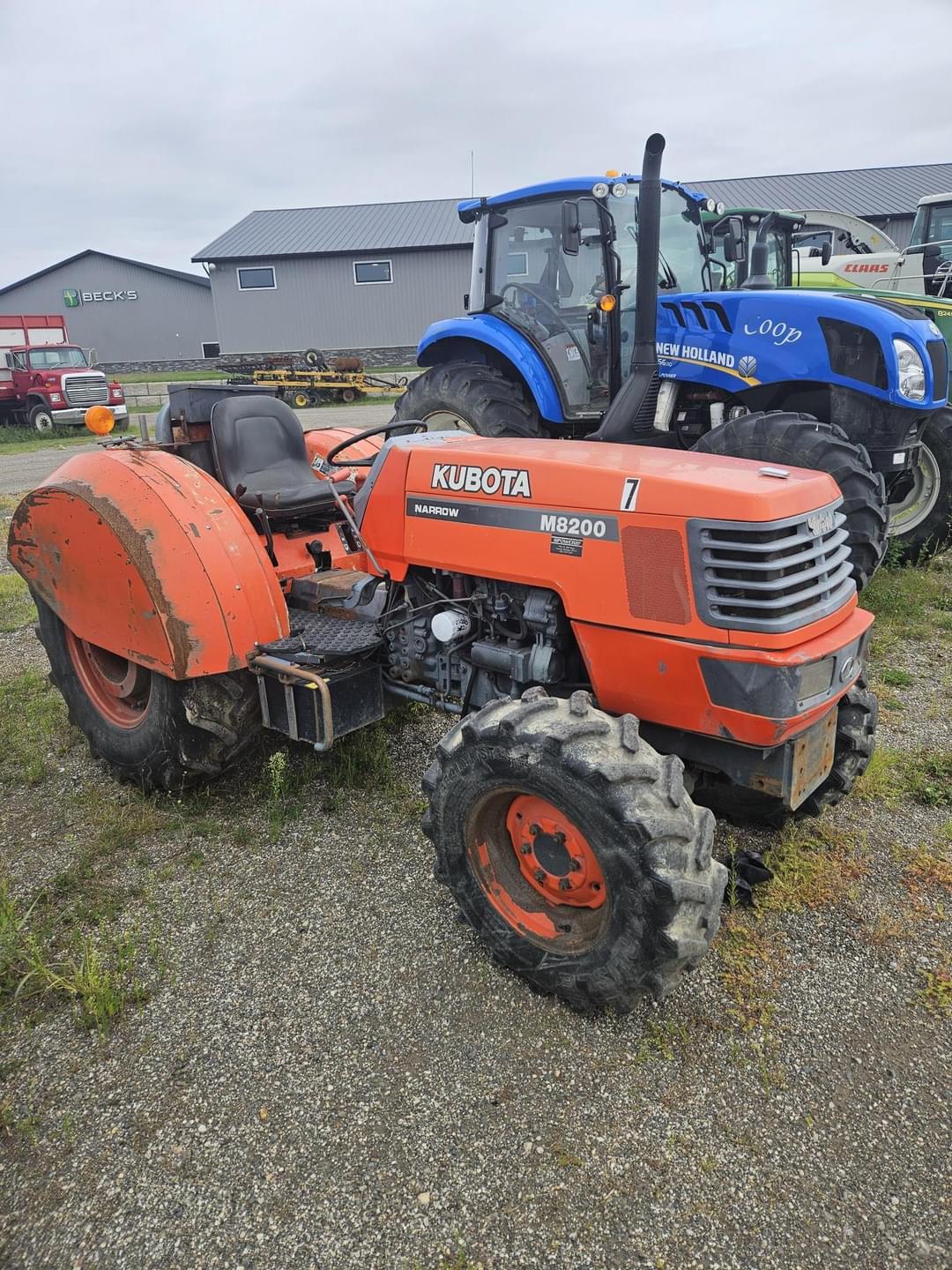 Image of Kubota M8200 Primary image