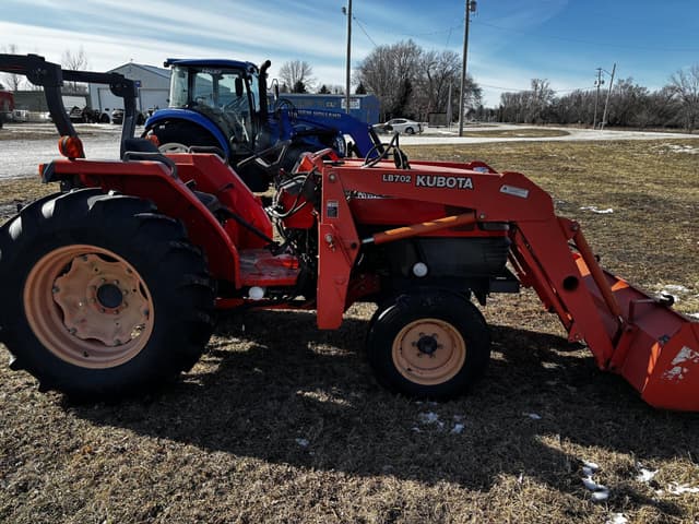 Image of Kubota MX5000 equipment image 3