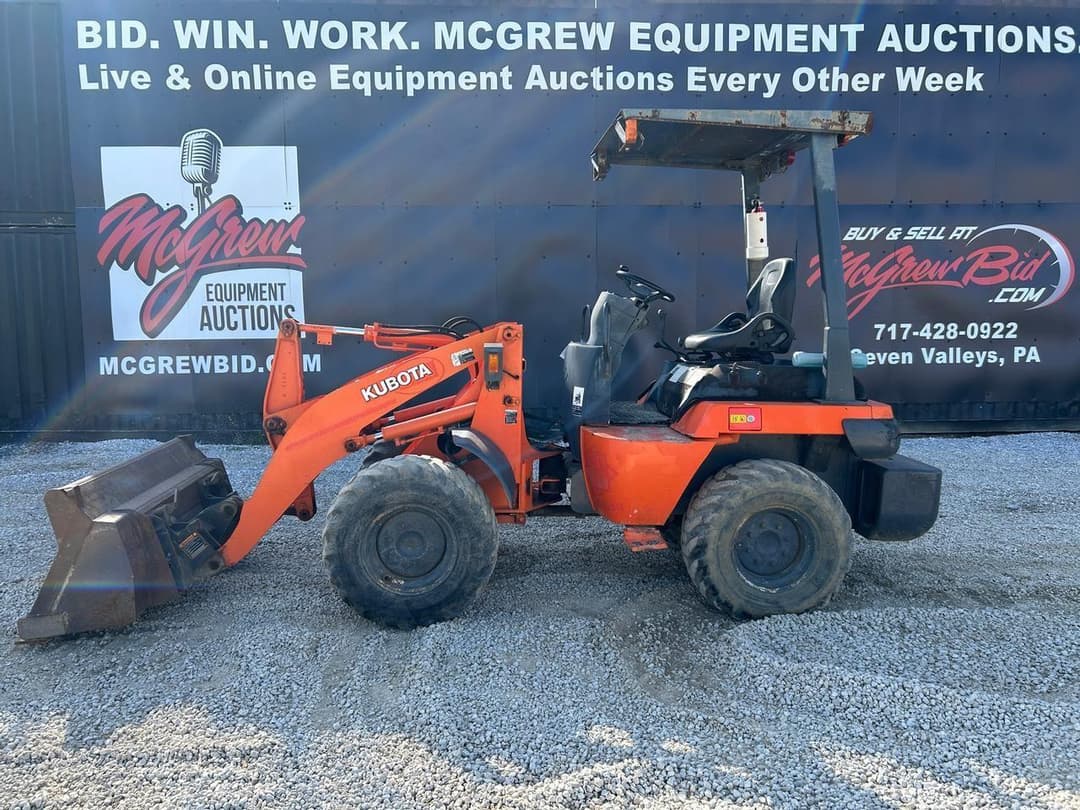 Image of Kubota R420S Primary image