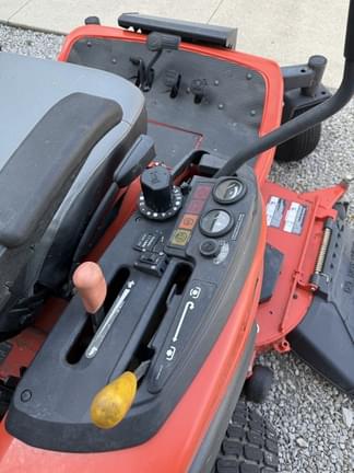 Image of Kubota ZD326 equipment image 4