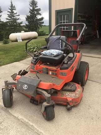 Image of Kubota ZD326 equipment image 2