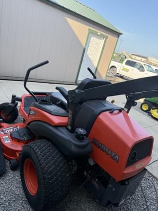 Image of Kubota ZD326 equipment image 2