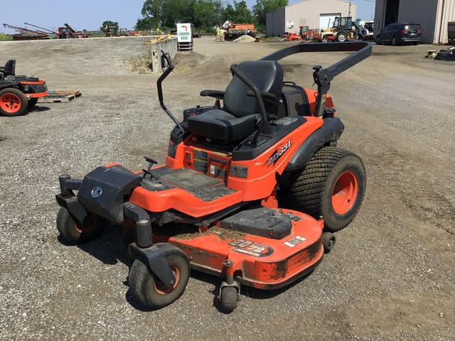 Image of Kubota ZD331 equipment image 2