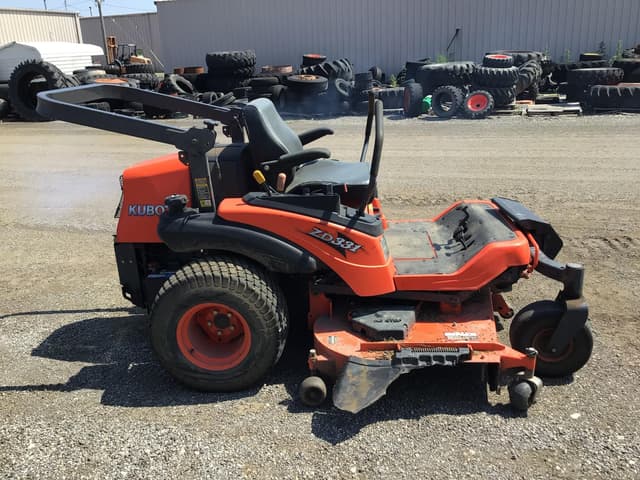 Image of Kubota ZD331 equipment image 3