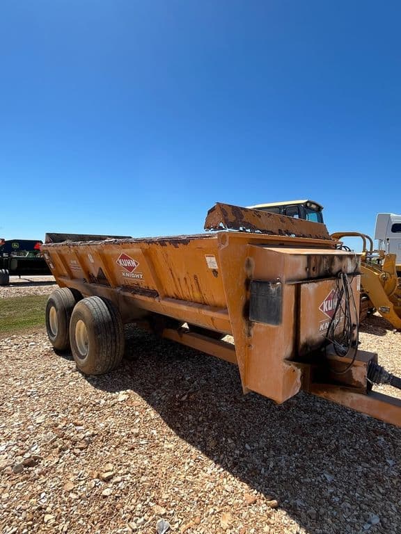 Image of Kuhn Knight 8118 equipment image 3