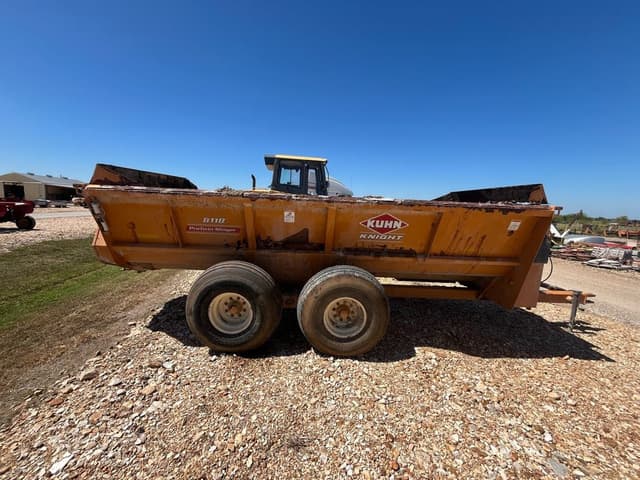 Image of Kuhn Knight 8118 equipment image 4