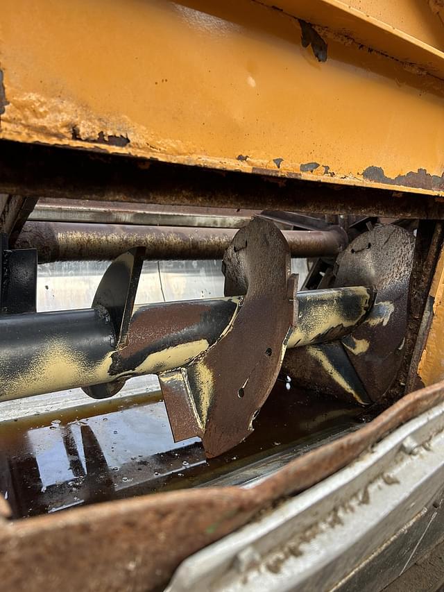Image of Kuhn Knight 3136 equipment image 2