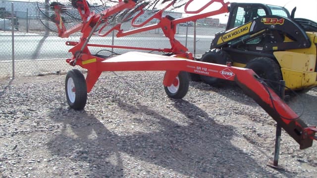 Image of Kuhn SR112 equipment image 2