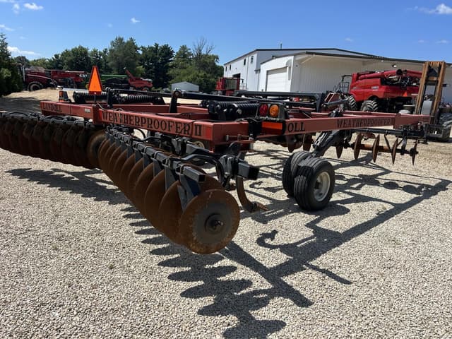 Image of Landoll 2327 equipment image 2