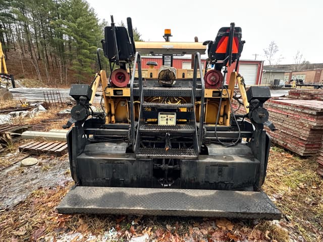 Image of LeeBoy L8816T equipment image 3