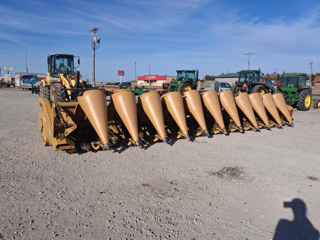 Image of Lexion C512-30 equipment image 2