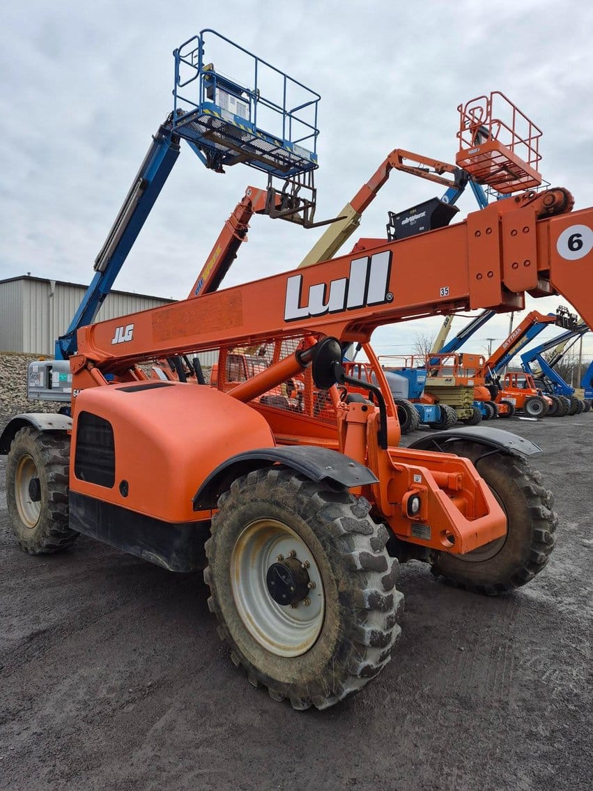 2007 Lull 644E-42 Equipment Image0