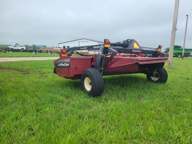 Image of MacDon R80 equipment image 2