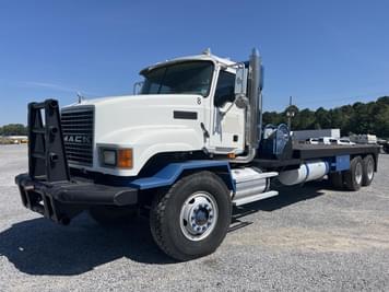 Main image Mack 600
