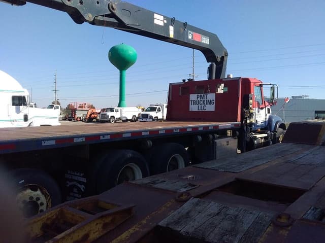 Image of Mack Granite equipment image 3