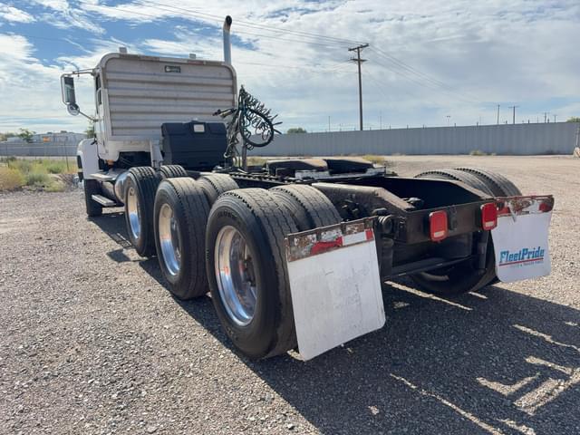 Image of Mack CH600 equipment image 1