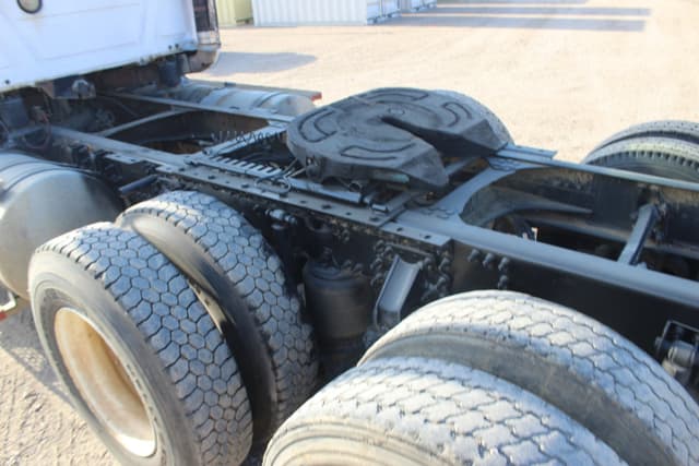 Image of Mack CH613 equipment image 4