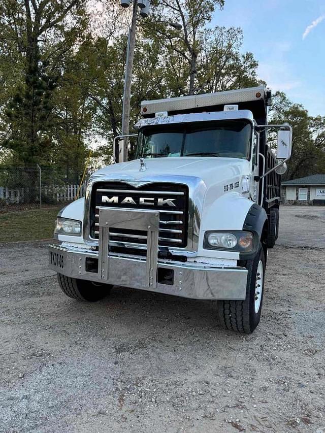 Image of Mack CTP713 equipment image 1