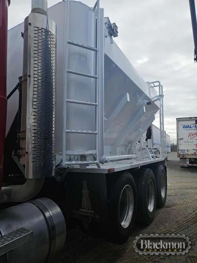 Image of Mack CTP713 equipment image 1