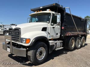 2007 Mack CV713 Image