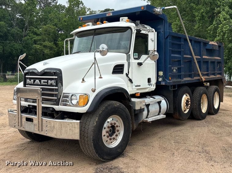 2007 Mack CV713 Equipment Image0