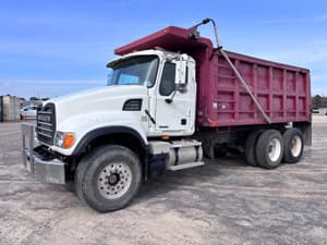 2007 Mack CV713 Image