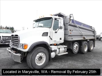 Main image Mack CV713