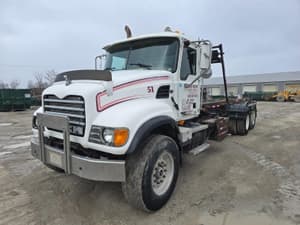 2007 Mack CV713 Image