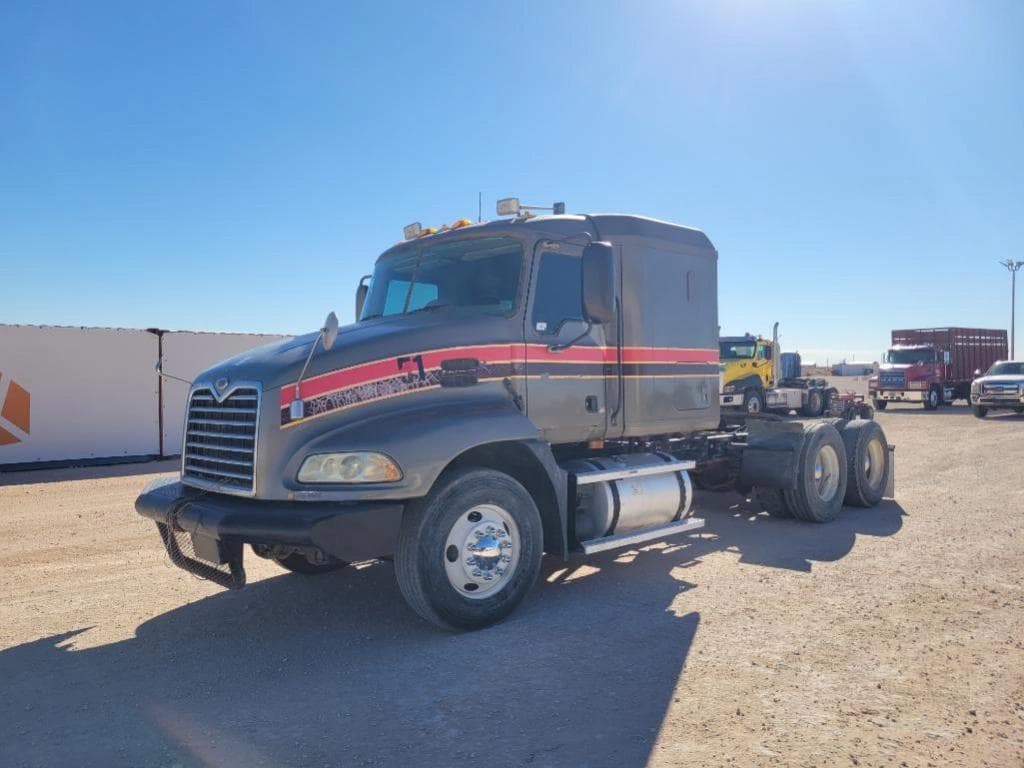 Image of Mack CXN613 Primary image