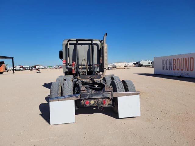 Image of Mack CXN613 equipment image 3