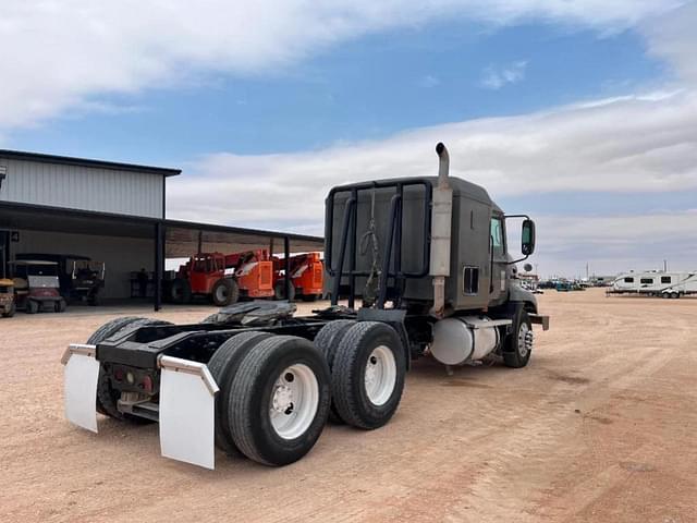 Image of Mack CXN613 equipment image 4