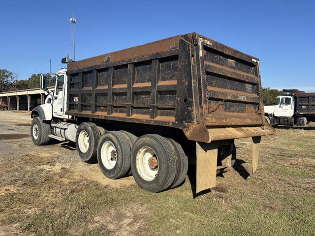 Image of Mack CTP713 equipment image 3