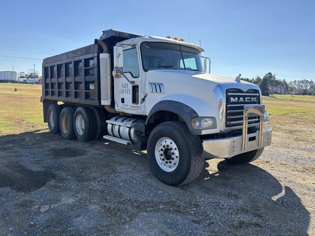 Image of Mack CTP713 equipment image 1