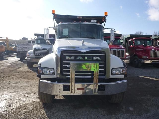 Image of Mack CTP713 equipment image 1