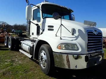 Main image Mack CXN613