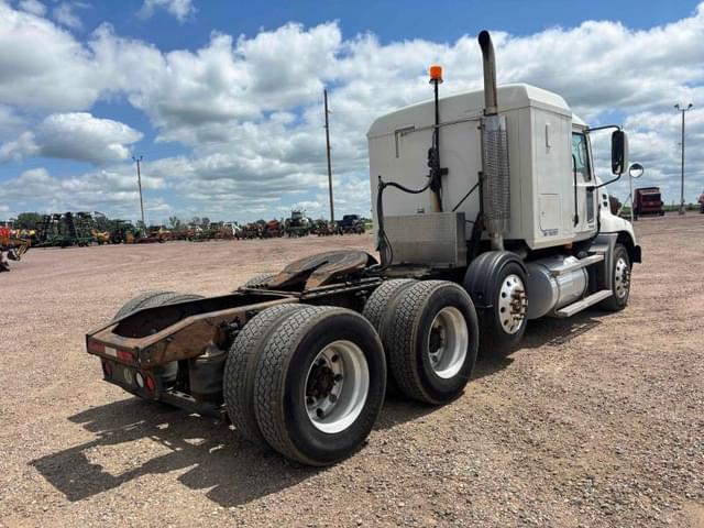 Image of Mack CXN613 equipment image 2