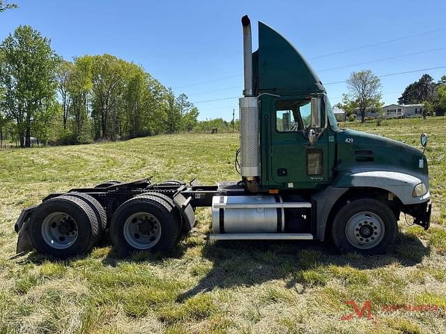 Image of Mack CXN613 equipment image 1