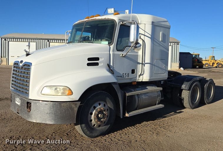 2007 Mack CXN613 Equipment Image0