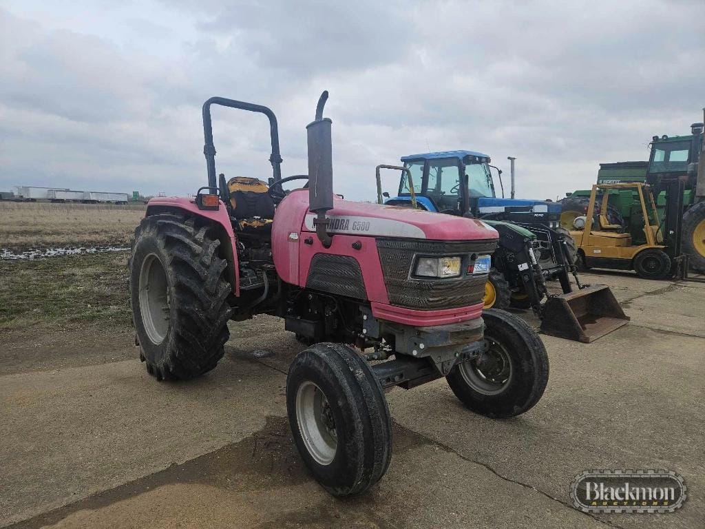 2007 Mahindra 6500 Equipment Image0