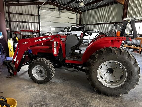 Image of Massey Ferguson 1547 equipment image 4