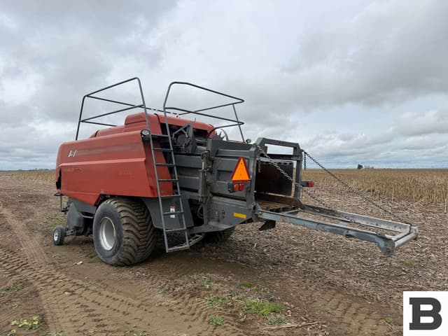 Image of Massey Ferguson 2170 equipment image 2