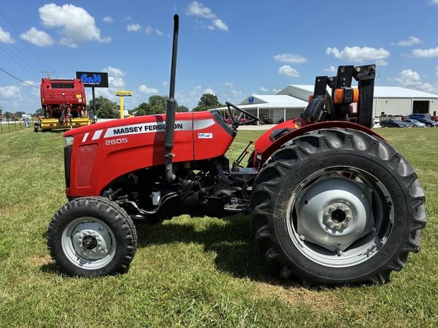 Image of Massey Ferguson 2605 equipment image 1