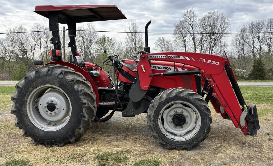 2007 Massey Ferguson 2625 Equipment Image0
