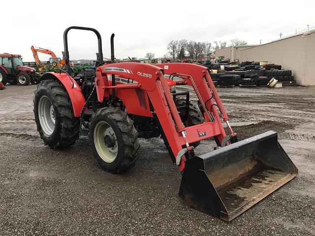 Image of Massey Ferguson 3635 equipment image 2