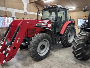 Main image Massey Ferguson 5470