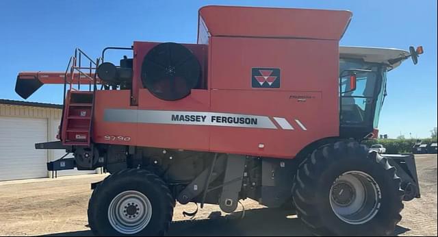 Image of Massey Ferguson 9790 equipment image 3