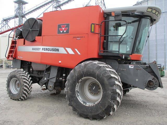 Image of Massey Ferguson 9790 equipment image 1