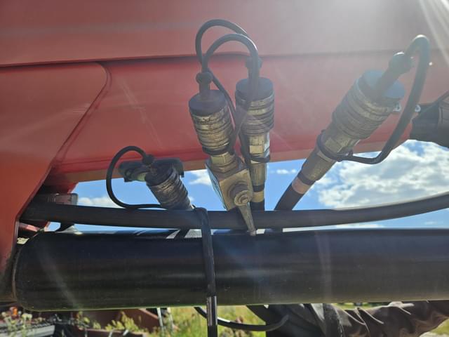 Image of Massey Ferguson 955 equipment image 1