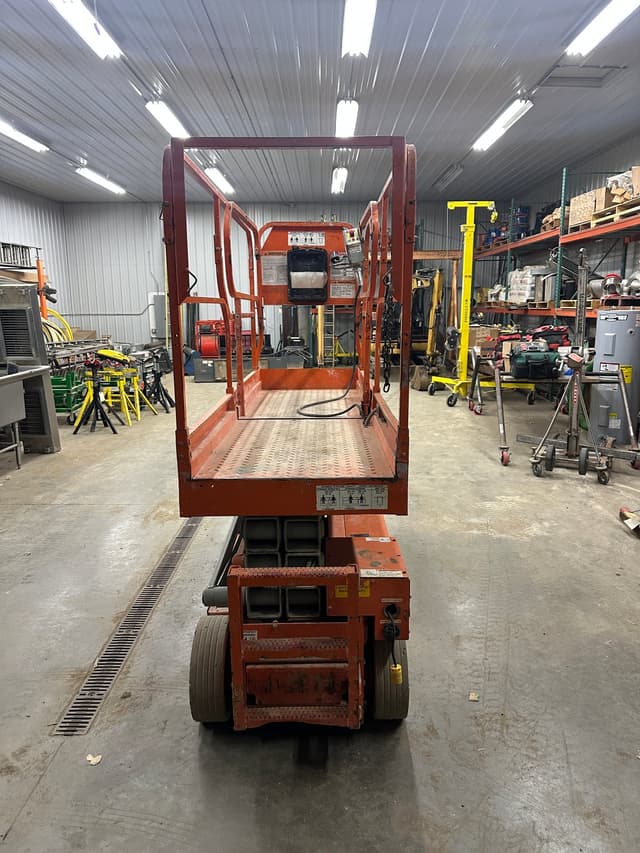 Image of MEC 2633ES equipment image 3